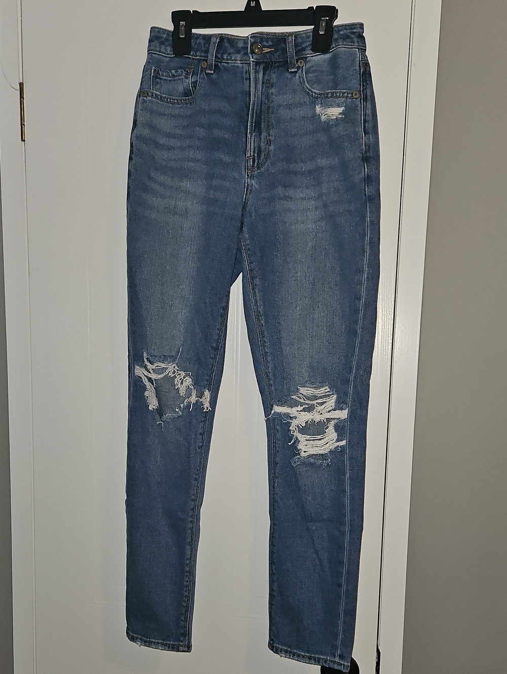 American Eagle Outfitters Distressed Medium Blue Boyfriend Jeans
